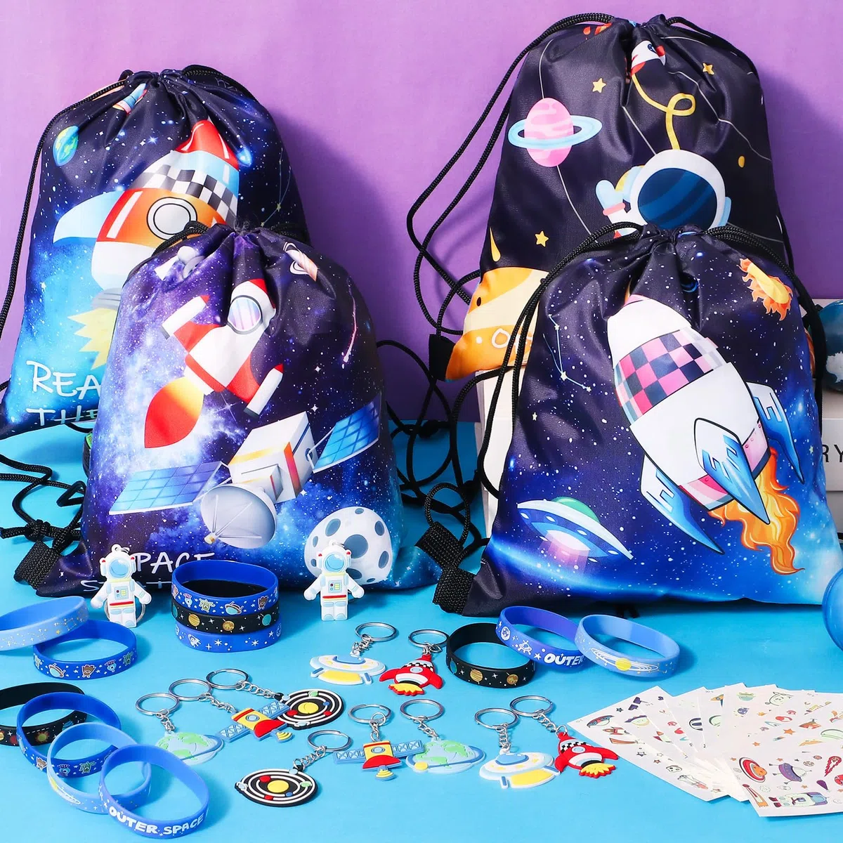 Tacobear 48 Piezas Piñata Cumpleaños Infantil Espacio Mochila Cuerdas Bolsa de Cuerdas Llaveros Tatuajes Pulseras de Silicona Regalos Cumpleaños Niños Colegio Artículos de Fiesta Espacial