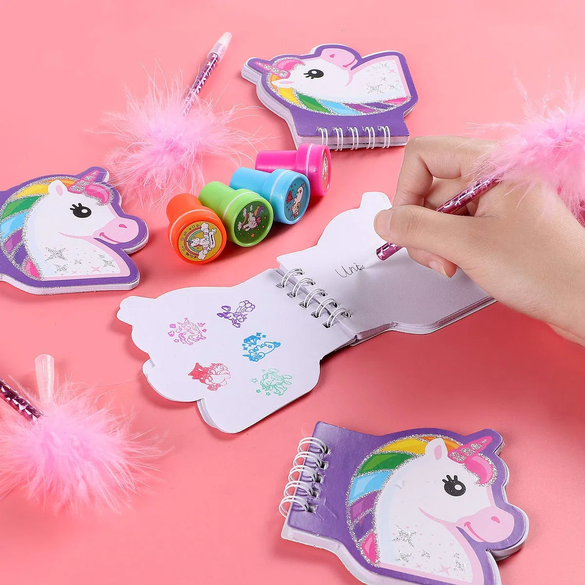Tacobear 48 Piezas Piñata Unicornio Cumpleaños Niña con Mini Cuaderno de Notas Bolígrafos Tatuajes Unicornio Sellos Infantiles Regalos Fiesta Cumpleaños Niños Colegio