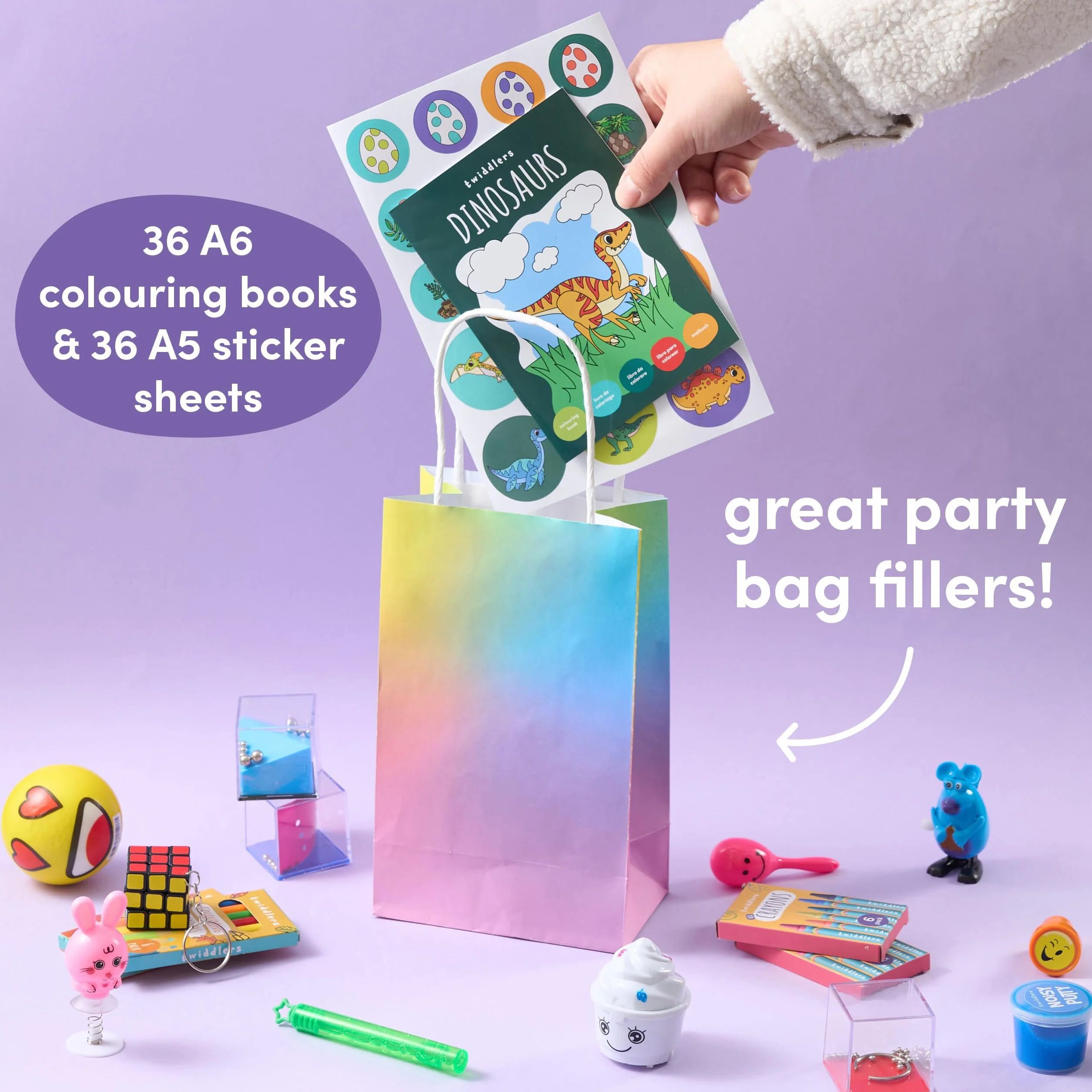 THE TWIDDLERS 36 Mini Libros para Colorear para Bolsas de Fiesta, con Pegatinas - Tema de Dinosaurios, A6 Mini Libros para Niños, Edad 4-8, Pequeños Libros para Colorear para Bolsas de Fiesta